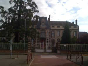 lien vers le collège de Courville-sur-eure